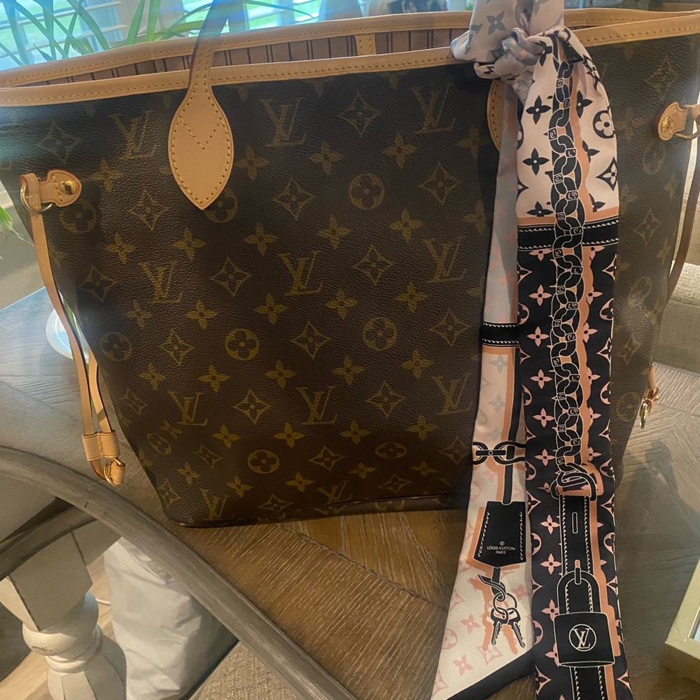 Authentic LV Bandeaus